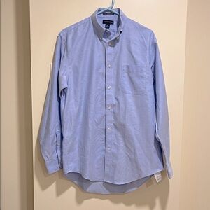 Lands End size M button down shirt